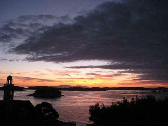 Apartments Sunset Hvar Town Exterior foto